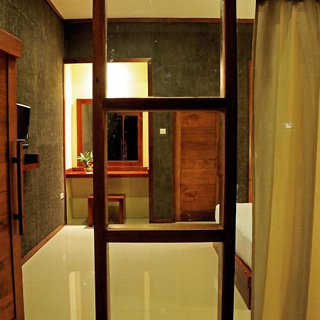 Good Heart Hotel Gili Trawangan Luaran gambar