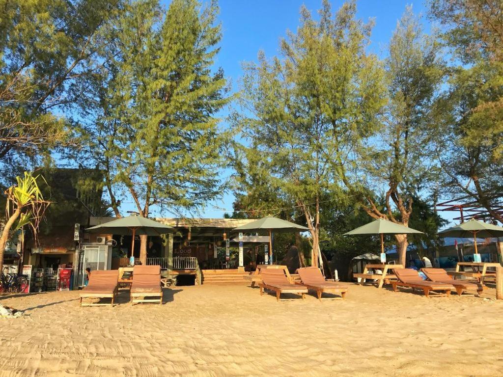 Good Heart Hotel Gili Trawangan Luaran gambar