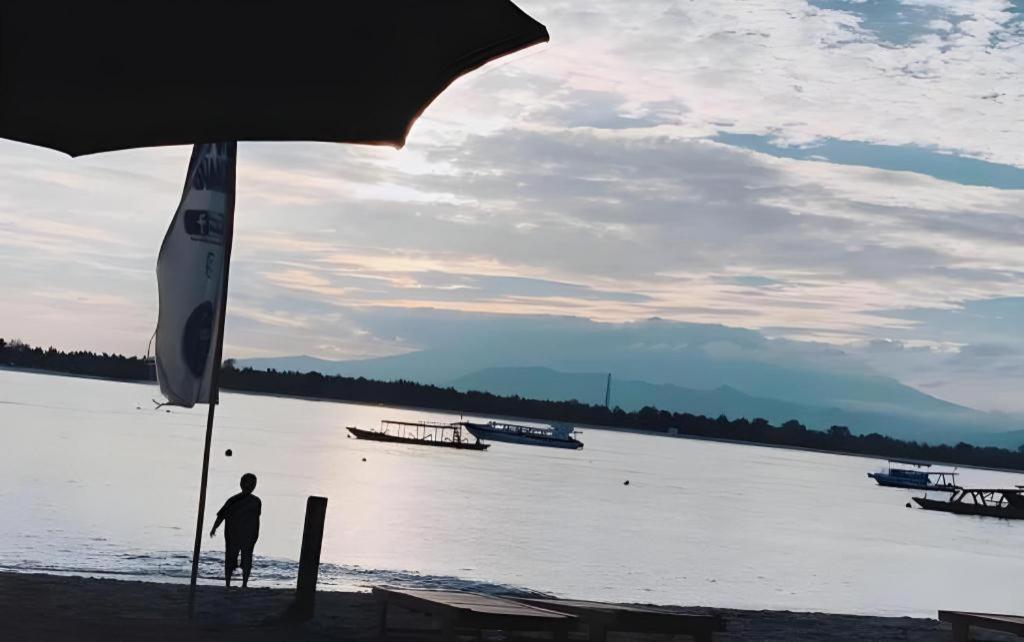 Good Heart Hotel Gili Trawangan Luaran gambar