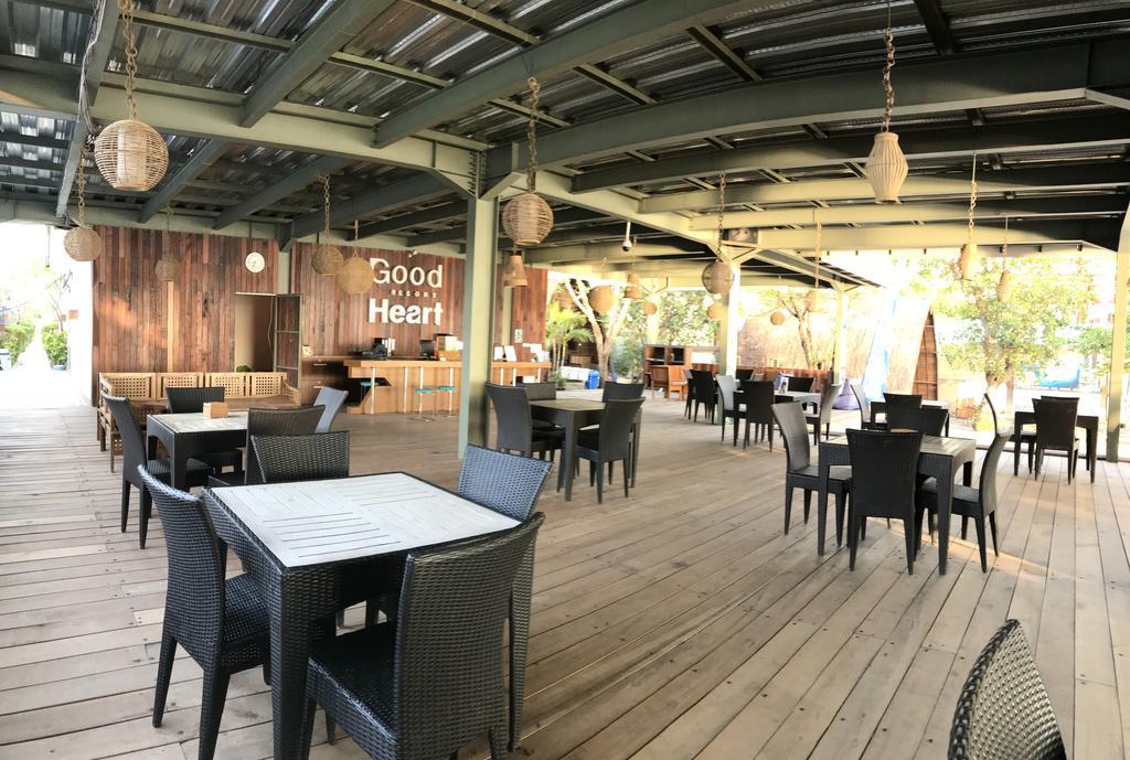 Good Heart Hotel Gili Trawangan Luaran gambar
